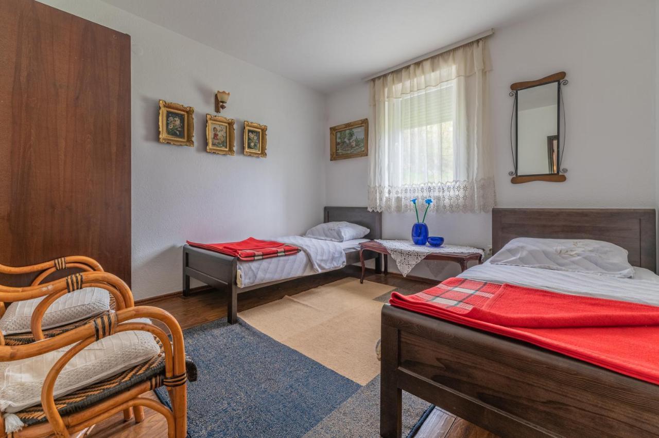 Frile Apartments Nikšić エクステリア 写真